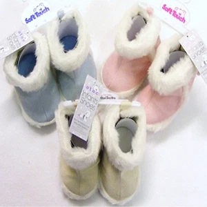 Botas de borde de piel para bebé INVIERNO CÁLIDO Barcos Rosa o Azul o Crema 6 mths a 15 mths - Imagen 1 de 1