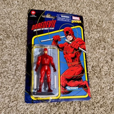 Figura de acción Daredevil: Man Without Fear Marvel Legends Retro Collection 3,75" Foto 1 de 4