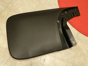 Toyota TACOMA MUDGUARD SLASH GUARD LH Driver Side 76626-04151 NEW OEM - Imagen 1 de 3