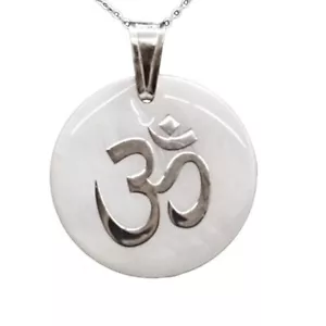 COLGANTE OM de NACAR Natural 2,5 cm y Asa de PLATA de LEY 925. Estuche regalo - Bild 1 von 5