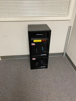 AMSEC FRONT LOAD DEPOSITORY Cash SAFE Compact Single Door Cash Management Safe - Image 1 of 4