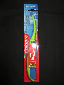 Colgate Travel, Voyage Soft 90 Toothbrush, NEW IN PACKAGE, Blue & Green - Picture 1 of 1