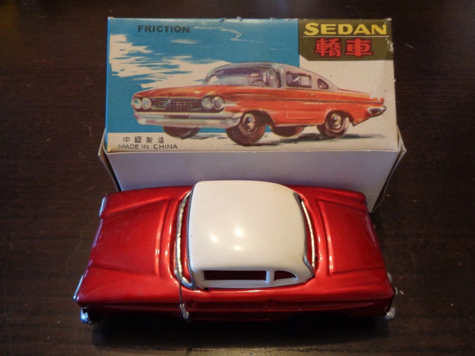 AUTOMODELLO SEDAN CON FRIZIONE (COD. MF 998) - BOX MADE IN CHINA NUOVO - Immagine 1 di 1