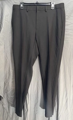 HAGGAR Mens PREMIUM COMFORT BLACK DRESS PANTS/Slacks~Size 36x 30 Flat Front - Image 1 of 4
