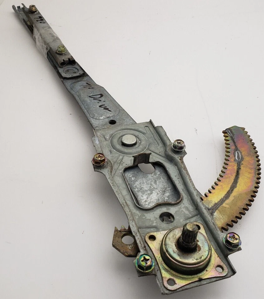 Nissan 720 Datsun 1983-1986 camioneta OEM 83-86 regulador de ventana lateral para pasajeros  Foto 1 de 3