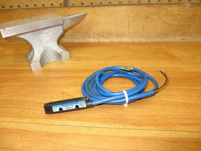 Eaton Cutler Hammer 13104A6513 *USED* Proximity Sensor Switch Photoelectric - Image 1 of 4