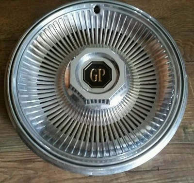 ☆1978-1979 Pontiac Grand Prix 14" Hubcap/Wheel Cover #5051A  8A - Image 1 of 4