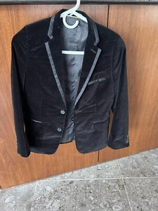 C2 by Calibrate Boy's Tuxedo Velvet Jacket Black Two Button Size:12 - Picture 1 of 9