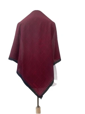 Bufanda de seda cuadrada roja Givenchy Check 30/28 en HECHO EN ITALIA #A108 CD pobre Foto 1 de 4