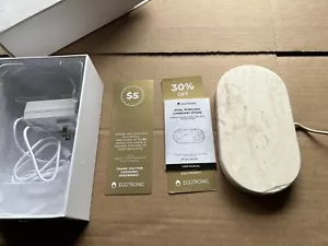 Einova by Eggtronic Wireless Dual Charging Stone - Cream Marble - Italy ๐ฎ๐น - Picture 1 of 5