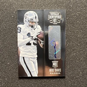 2014 Totally Certified MIKE DAVIS #138 Rookie AUTO - RAIDERS NFL FOOTBALL CARD B - Picture 1 of 4