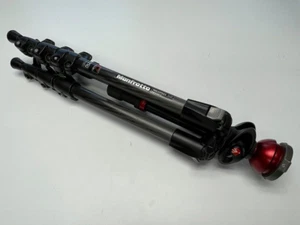 Manfrotto 190CXPRO4 Carbon Fiber Tripod with Manfrotto Center Leveling Column - Picture 1 of 3