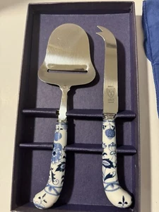 Sheffield Blue Onion England Prill Cheese Serving Set Slicer Knife - Picture 1 of 3