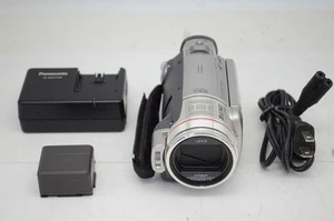 [Mint] Panasonic HDC-TM300 Digital Video Camera Camcorder Silver #250929d - Picture 1 of 9