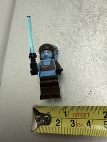 Lego Aayla Secura Minifigure Large Eyes Star Wars Clone
