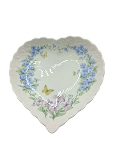 Mikasa Japan Porcelain Candy Dish"Thinking of You" * Heart-shaped - Picture 1 of 15