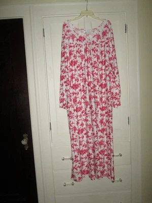 ADONNA White w/Red Birds Long Nightgown Buttons Lace Long Sleeves ~ 3X *NWT - Image 1 of 4