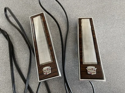 Cadillac Eldorado 1976 panel de vela luz de ópera par de lámparas de cortesía OEM 76 cableado Foto 1 de 4