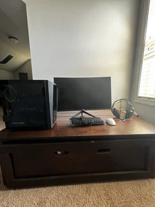Skytech Blaze II Gaming PC Bundle - Picture 1 of 5