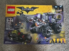 LEGO 70915 The Batman Movie: Two-Face Double Demolition