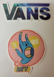 Paquete de 2 pegatinas de furgonetas - logotipo de furgonetas con surfista en ola - el mejor día de las furgonetas jamás deformado... - Imagen 1 de 1