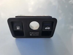 1998-2005 Lexus GS300 GS400 GS430 Trunk & Gas Switch Button Assembly BLACK Oem - Picture 1 of 4