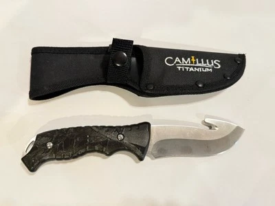 Cuchillo de hoja fija de titanio Camillus negro gancho intestinal con funda Foto 1 de 4