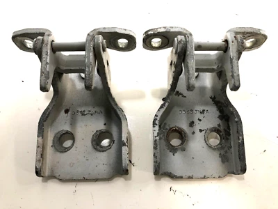 Par de bisagras de puerta delanteras inferiores superiores 1999-2016 Ford Super Duty F250 Foto 1 de 4