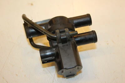 2005 Suzuki GSXR 600 Air Valve Solenoid Top Engine Switch Sensor 18510-29G00 Foto 1 de 4