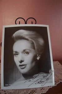 TIPPI HEDREN SIGNIERTES ORIGINAL STUDIOFOTO - 1963 - Bild 1 von 5
