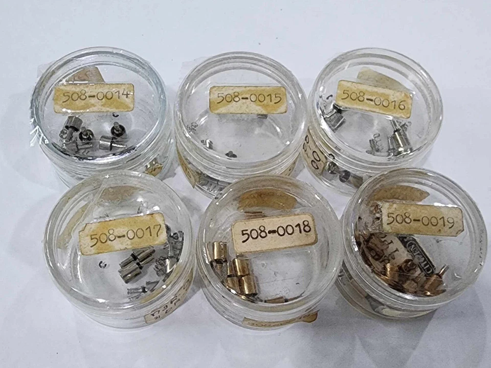 Оригинальные детали для кнопок толкателя NOS Citizen Bullhead 508 - Xxx 8110 8100 - Изображение 1 из 1