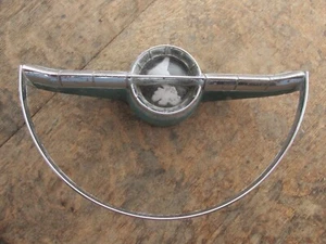 ORIGINAL HORN RING FOR  1955 1956 OLDSMOBILE 88 OR 98 PITTED & BROKEN - Picture 1 of 16