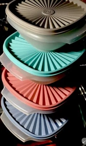 TUPPERWARE NEW USA VINTAGE SERVALIER BOWL SET WITH SUNBURST SEALS :"A CLASSIC" - Picture 1 of 10