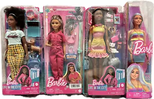 Konvolut 4 Barbie Puppen - Fashionistas 218 - Brooklyn Doll & Pet - Lyla Doll - Trendy Pink - Bild 1 von 1