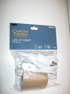 Carole Towne 5,5 Fuß einzelnes Lichtkabel C7 LED-Glühbirne DEPT 56/LEMAX VILLAGE - Bild 1 von 2