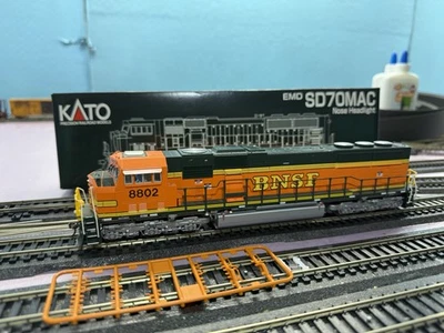 (DCC No Sound ) Ho Scale Kato EMD Sd70mac - Image 1 of 4