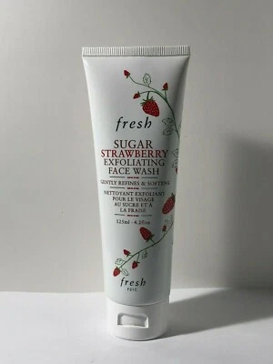 FRESH SUGAR STRAWBERRY EXFOLIATING FACE WASH GENTLY REFINES & SOFTENS 4.2 oz New - Image 1 of 2