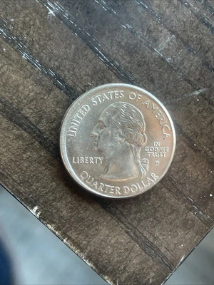 2001 P New York Quarter Rare Error  Uncertified Off Center Overstruck - Image 1 of 4