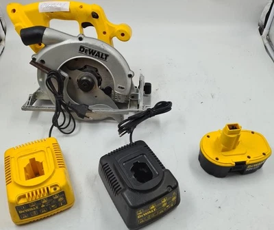 Lot of 4 Dewalt Cordless Tools - Used, Working - Image 1 of 4