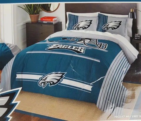 Philadelphia Eagles 3pc Full/Queen Bed Set - Officially Licensed Never Used Cover