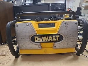 Dewalt DC010-GB / QW Site RADIO Stereo - Tested And Working - Picture 1 of 13