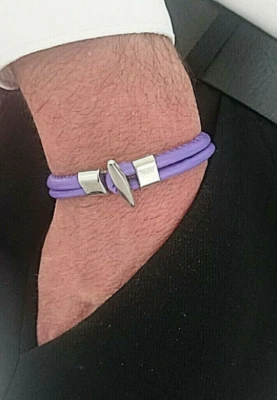 男士手链紫色多层皮革银色腕带精神幸运的家伙礼物  — 第 1/4 张图片