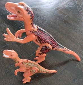 Playmobil dinosauri Velociraptor arancioni e rossi piccoli grandi - Foto 1 di 5