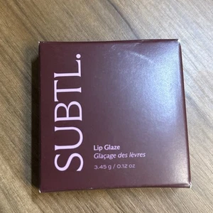 SUBTL Lip Glaze Undone New Sealed .12 Oz Includes Stacking Tray - Picture 1 of 5