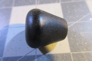Vermont Castings 1600657 Knob  Set of 2 for Griddle Defiant OEM NOS - Picture 1 of 10