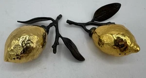 Michael Aram Lemon Salt And Pepper Shakers - Bild 1 von 12