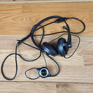 Zestaw słuchawkowy USB Logitech z mikrofonem z redukcją szumów - Zdjęcie 1 z 6