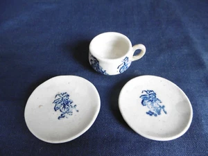 TROIS ÉLÉMENTS DE DINETTE ANCIENNE EN GRÈS DE ST UZE - Bild 1 von 8