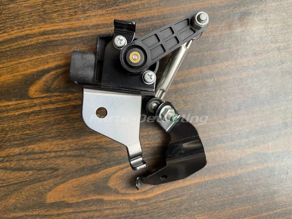 Sensor de altura de suspensão dianteira 53820-1LA0A para 2011-2020 Infiniti QX56 QX80 - Imagem 1 de 4