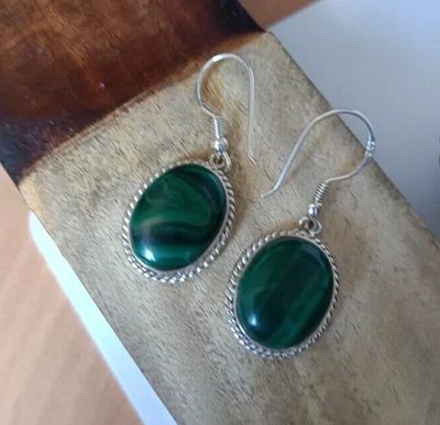 Orecchino ovale in argento malachite, orecchini cabochon pendenti con... - Immagine 1 di 4